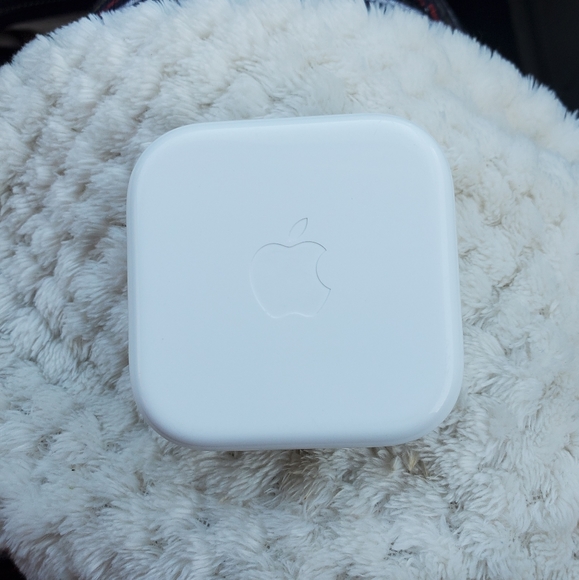 🎧Apple Original Earpod Headphones W/remote+mic - Picture 2 of 3